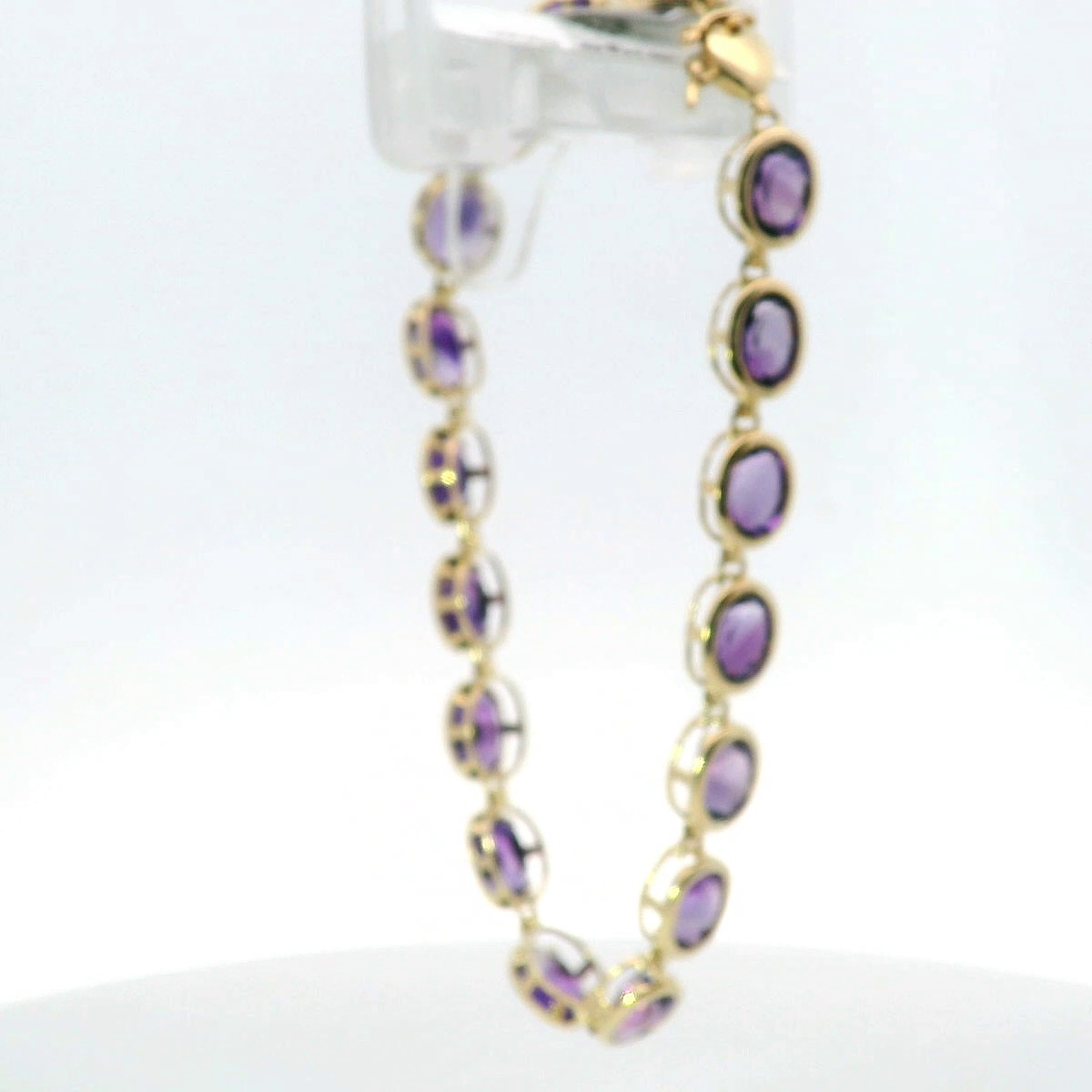 14K Yellow Gold Gemstone Bracelet | Elegant & Timeless Luxury 14K Yellow Gold Gemstone Bracelet | Elegant & Timeless Luxury
