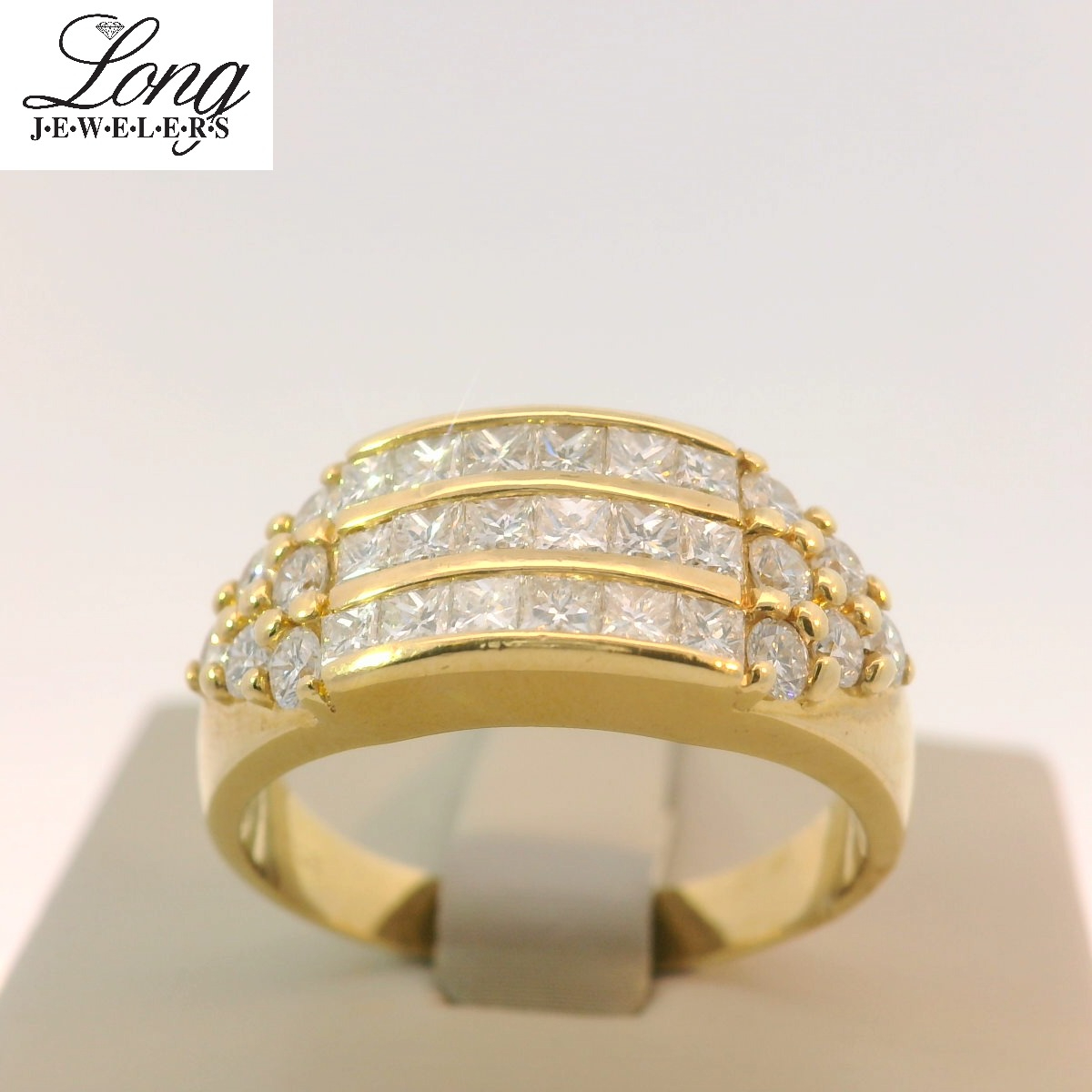 18K Yellow Gold Diamond Ring: Timeless Elegance and Luxury 18K Yellow Gold Diamond Ring: Timeless Elegance and Luxury