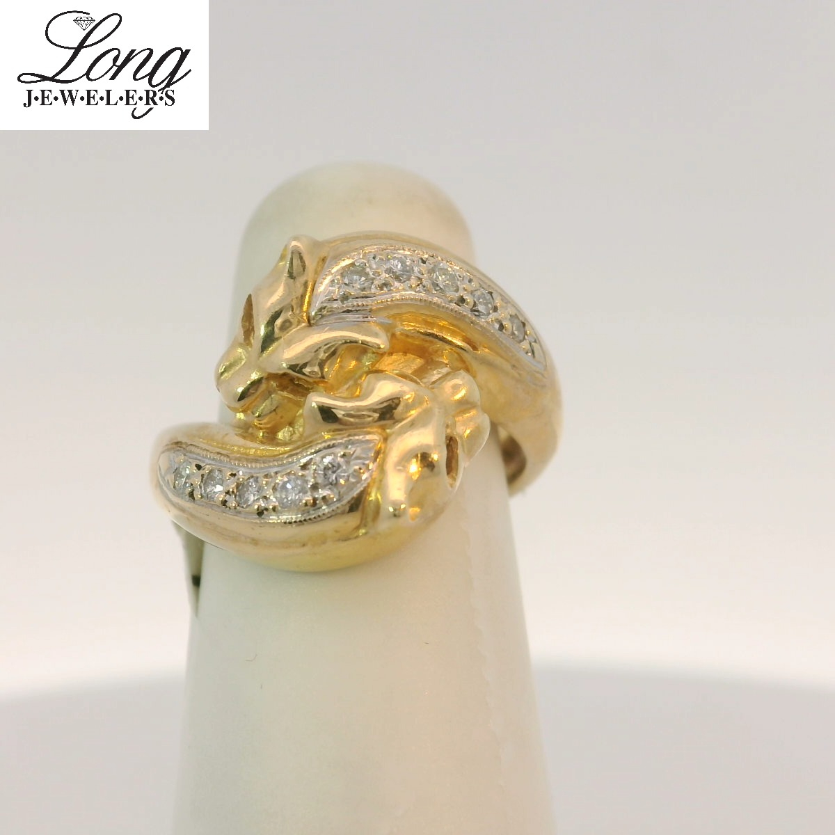 14K Yellow Gold Diamond Ring: Timeless Elegance and Sparkling Brilliance 14K Yellow Gold Diamond Ring: Timeless Elegance and Sparkling Brilliance
