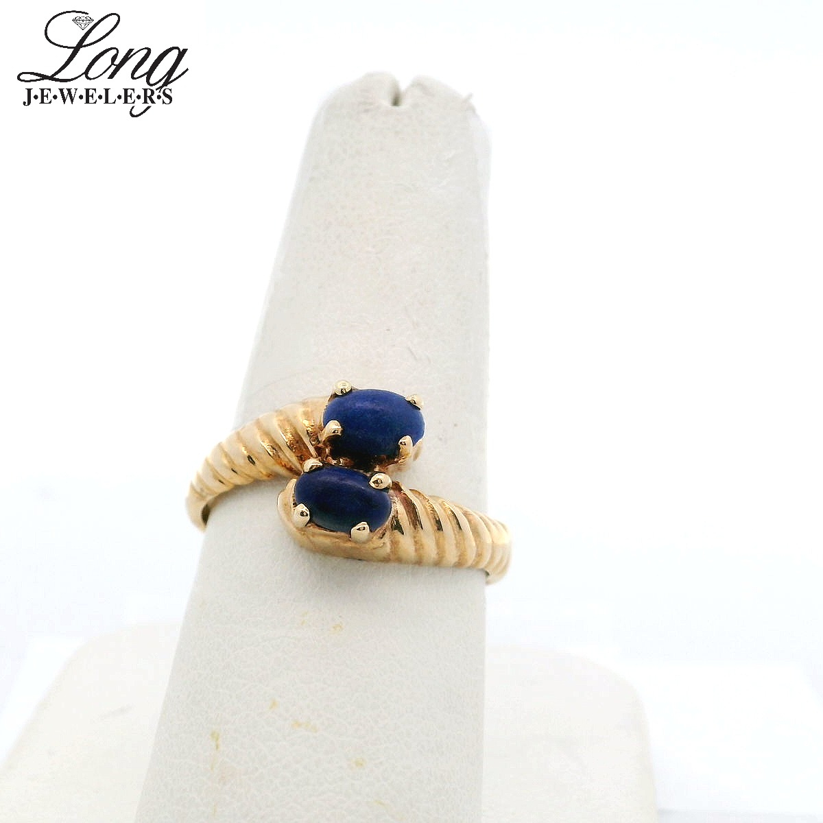 14K Yellow Gold Gemstone Ring: Elegant and Vibrant Luxury