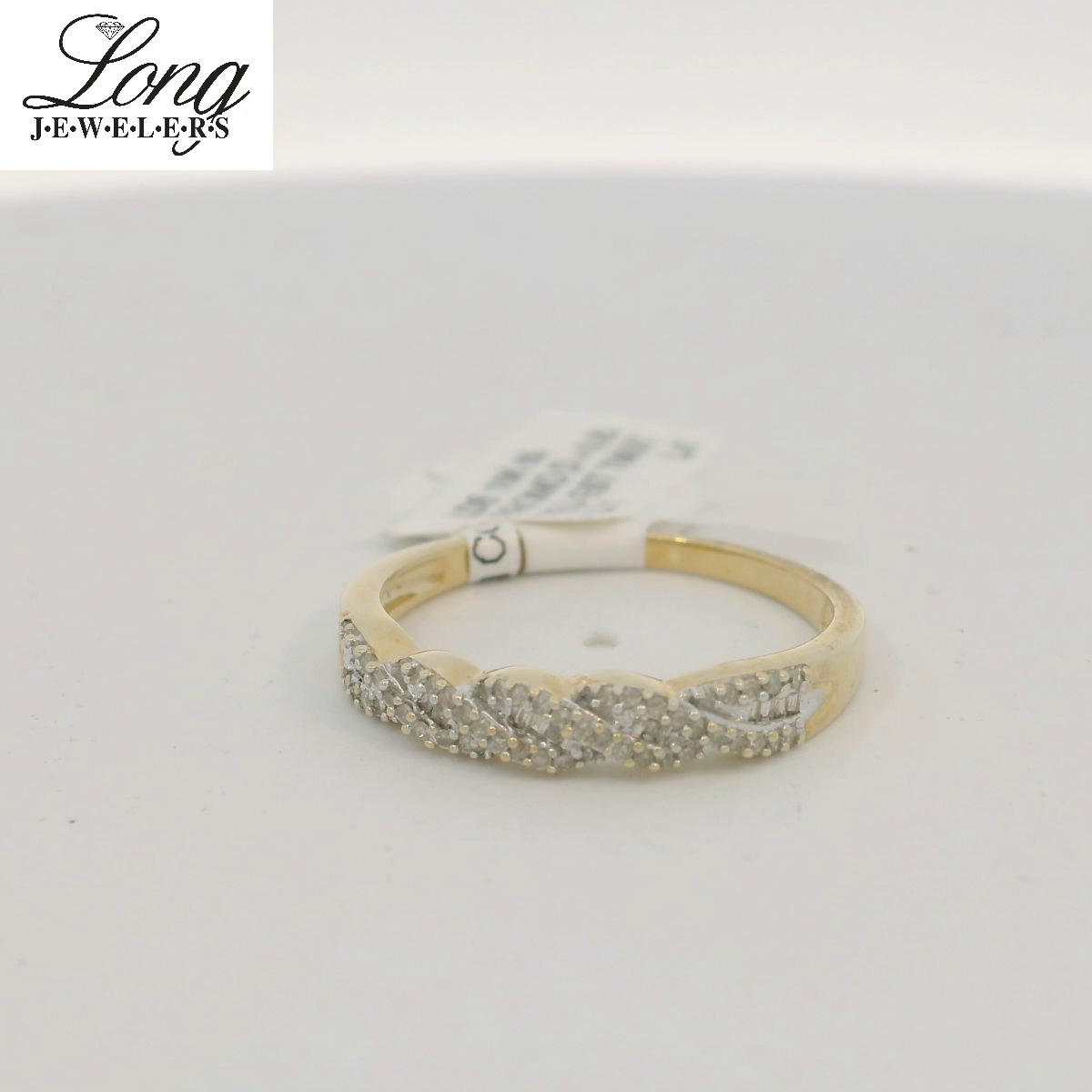 10K Yellow Gold Diamond Ring: Timeless Elegance and Sparkling Brilliance 10K Yellow Gold Diamond Ring: Timeless Elegance and Sparkling Brilliance