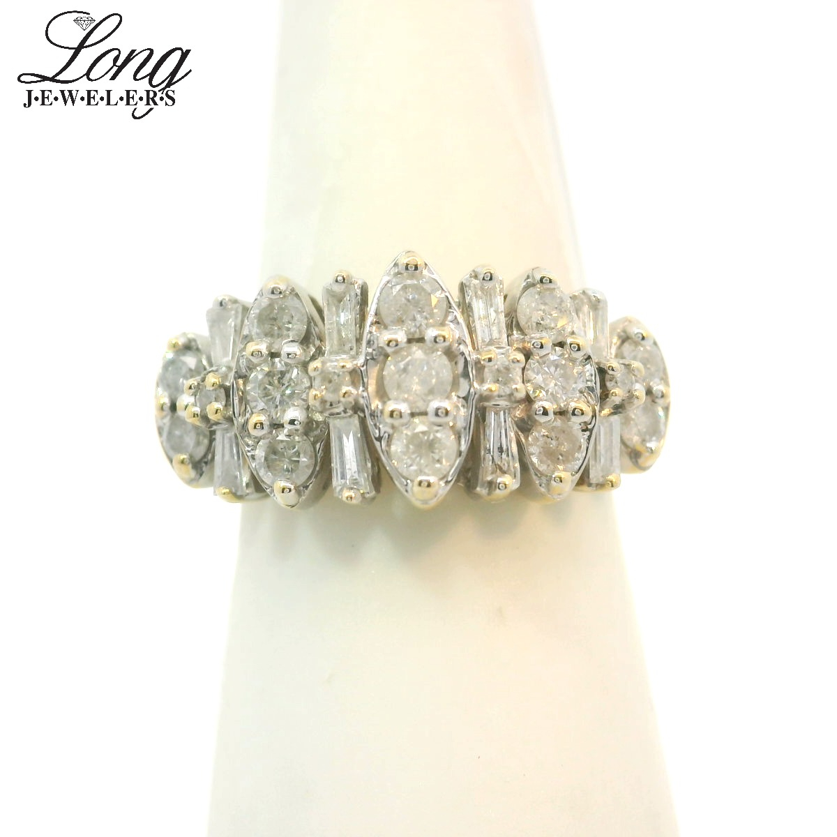 Titanium Cluster Ring: Durable Elegance with Stunning Gemstone Display Titanium Cluster Ring: Durable Elegance with Stunning Gemstone Display