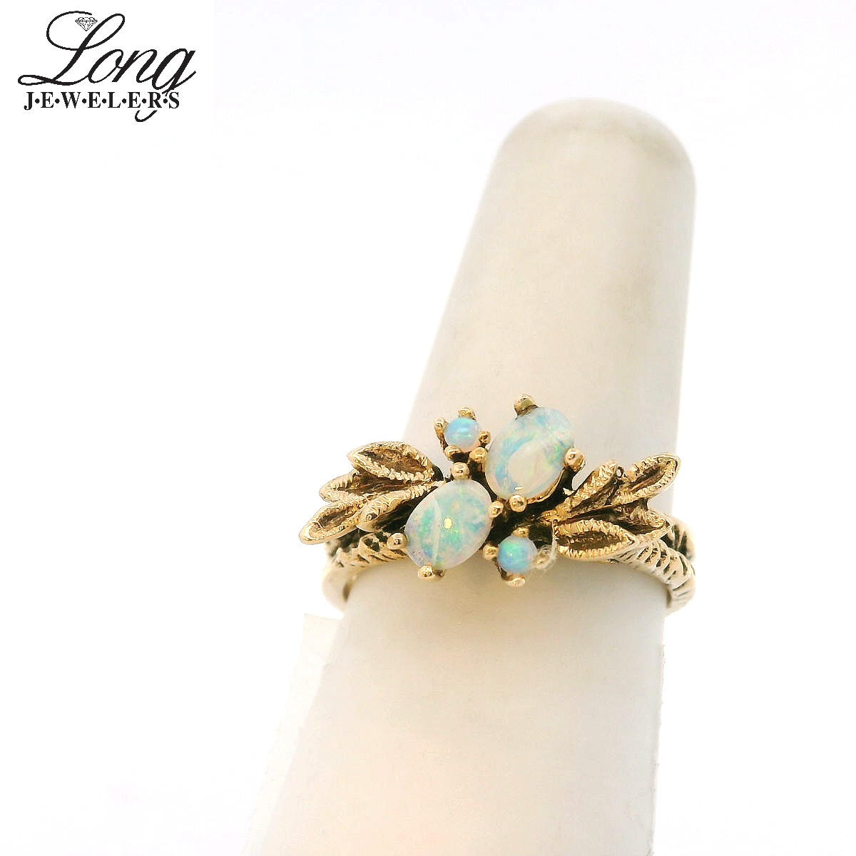 14K Yellow Gold Gemstone Ring: Elegant and Vibrant Luxury 14K Yellow Gold Gemstone Ring: Elegant and Vibrant Luxury