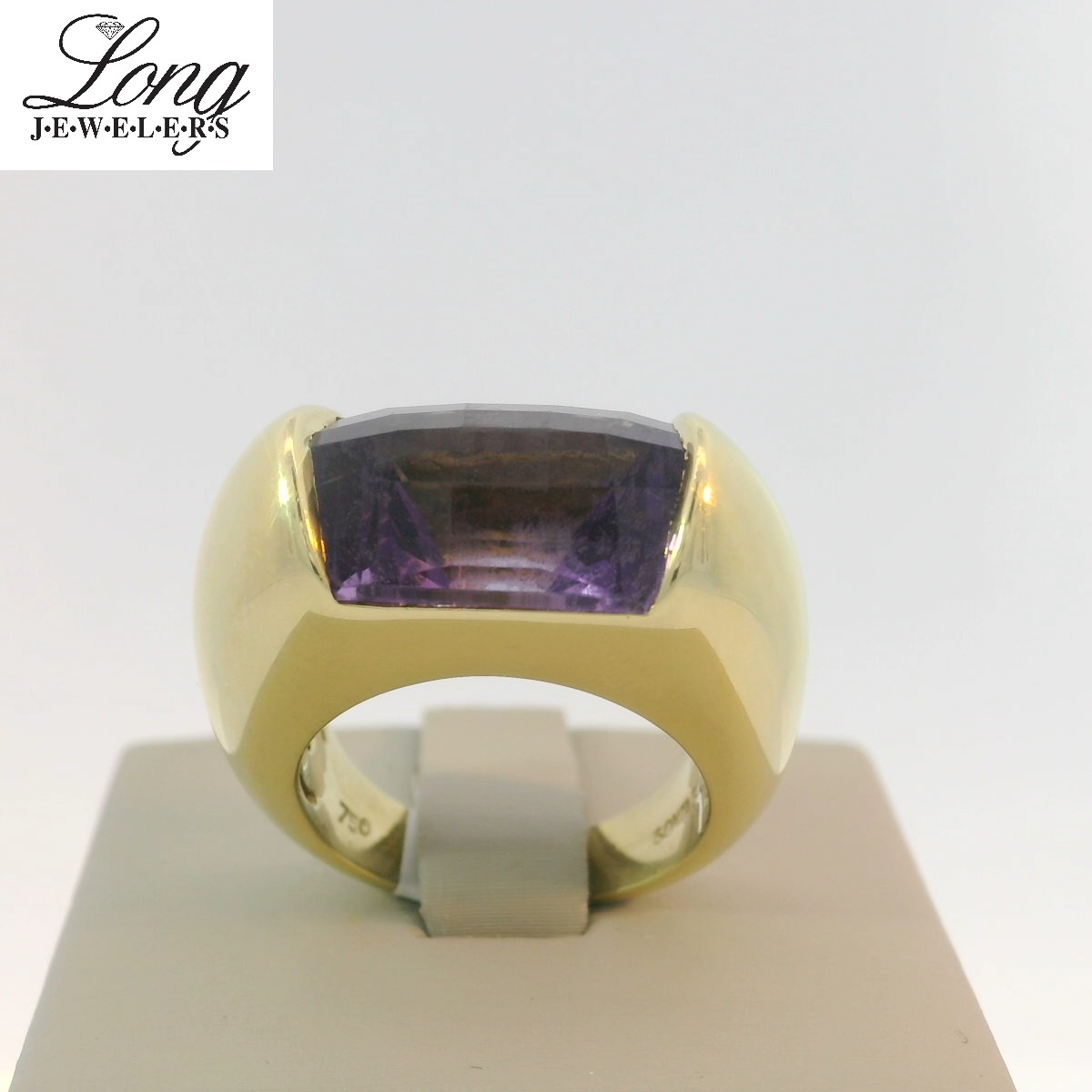 Stunning 18K Yellow Gold Gemstone Ring | Elegant & Vibrant Designs Stunning 18K Yellow Gold Gemstone Ring | Elegant & Vibrant Designs
