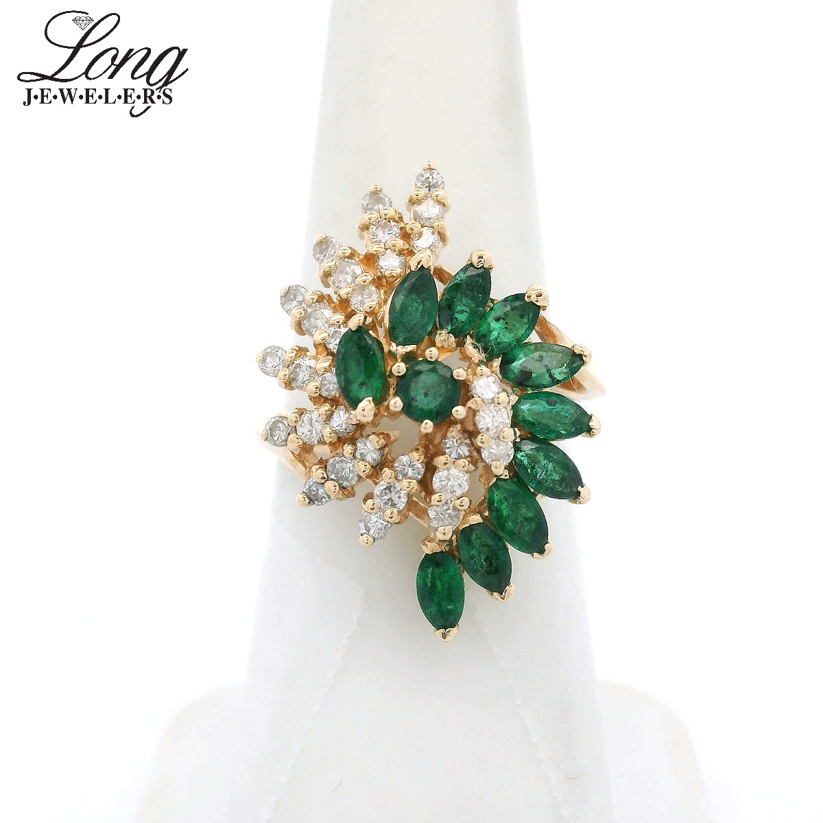 Stunning 14K White & Yellow Gold Cocktail Ring for Dazzling Style Stunning 14K White & Yellow Gold Cocktail Ring for Dazzling Style
