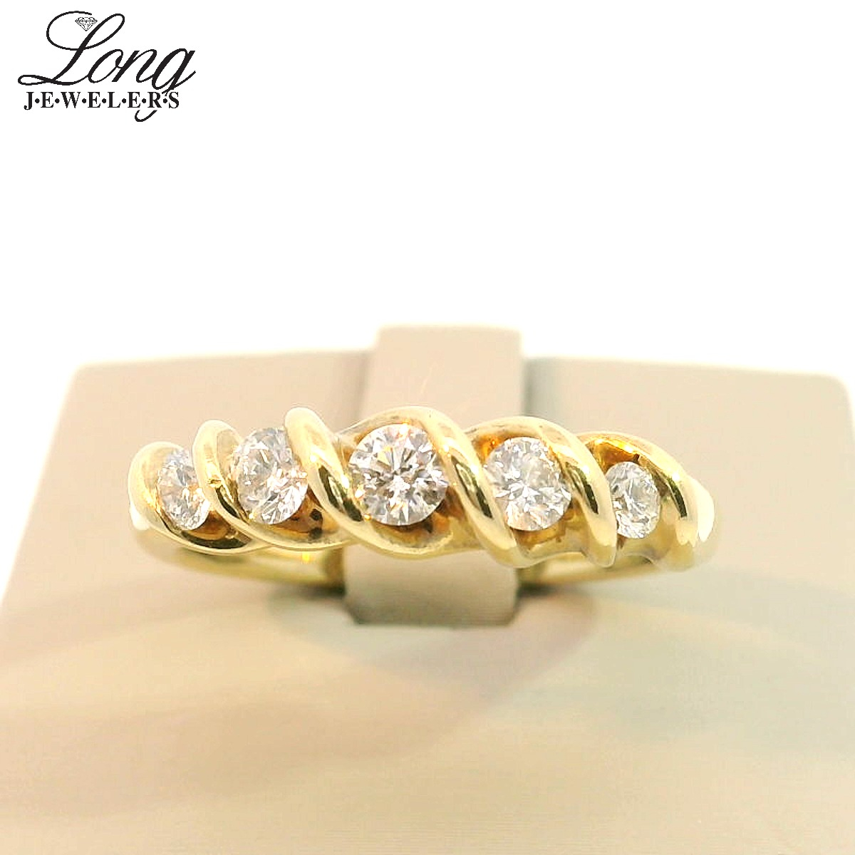 14K Gold & Diamond Ring 14K Gold & Diamond Ring
