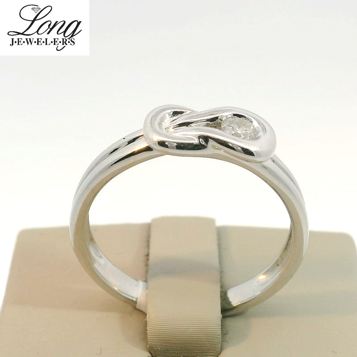 10K Gold Toggle Style Ring 10K Gold Toggle Style Ring