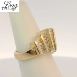 14K Yellow Gold Cluster Ring: Timeless Elegance and Sparkling Brilliance thumbnail 3