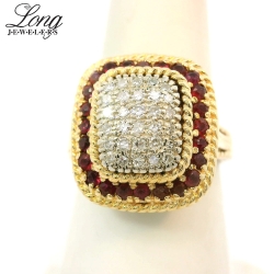 14K Yellow Gold Cluster Ring: Timeless Elegance and Sparkling Brilliance