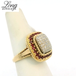 14K Yellow Gold Cluster Ring: Timeless Elegance and Sparkling Brilliance thumbnail 2