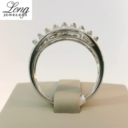 14K Yellow Gold Cluster Ring: Timeless Elegance and Sparkling Brilliance thumbnail 2