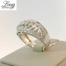 14K Yellow Gold Cluster Ring: Timeless Elegance and Sparkling Brilliance thumbnail 4