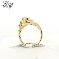 14K Yellow Gold Cluster Ring: Timeless Elegance and Sparkling Brilliance thumbnail 2