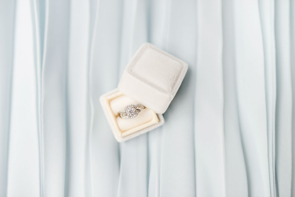 CHARACTERISTICS OF LAZARE JEWELRY CHARACTERISTICS OF LAZARE JEWELRY