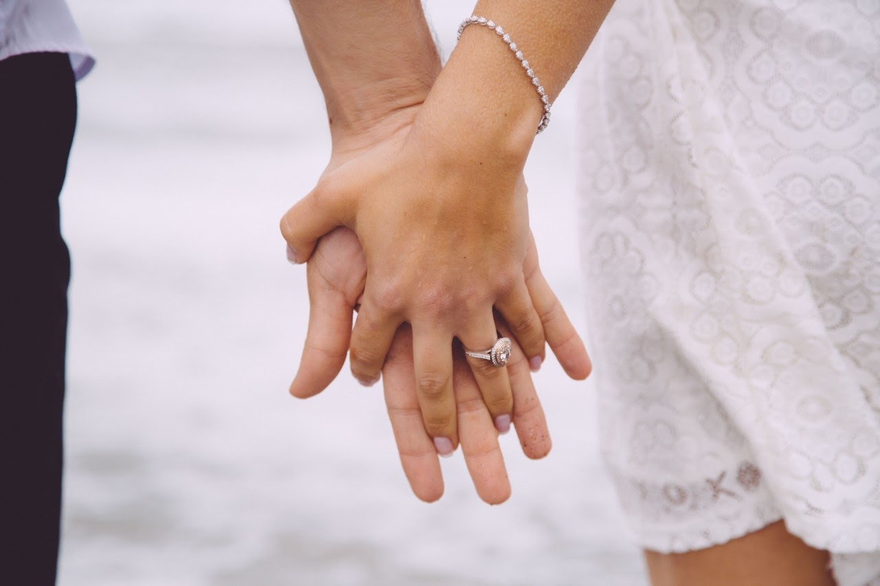 WHY SHOP MARTIN FLYER AT LONG JEWELERS? WHY SHOP MARTIN FLYER AT LONG JEWELERS?