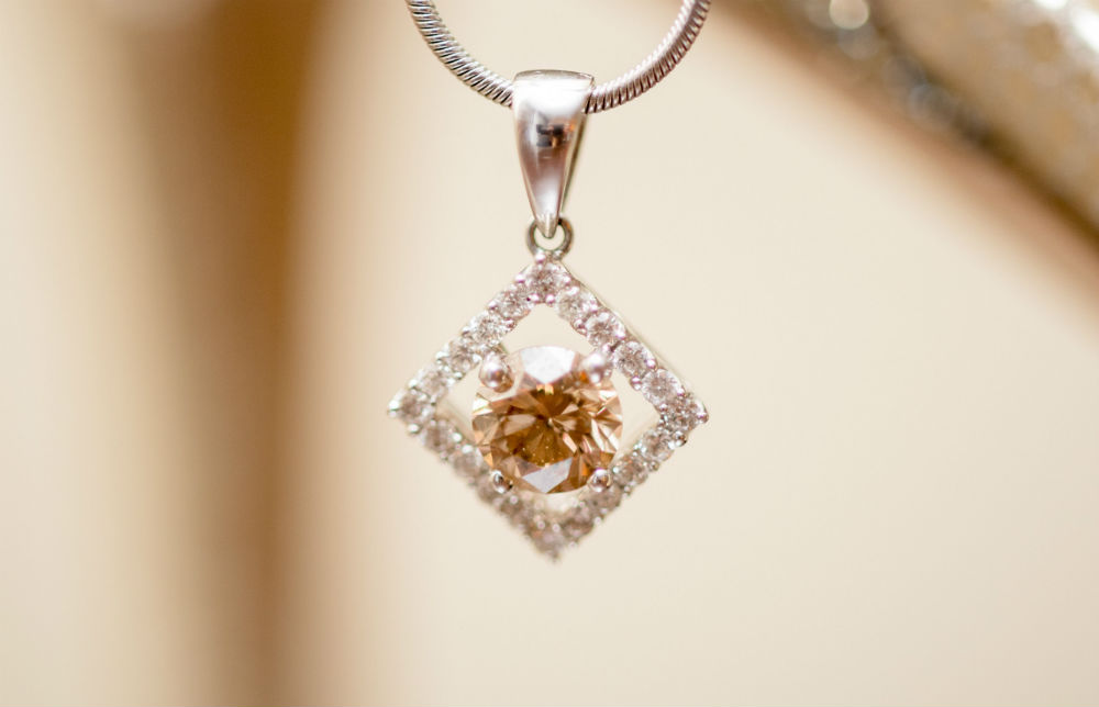 WHY SHOP FOR SIMON G AT LONG JEWELERS? WHY SHOP FOR SIMON G AT LONG JEWELERS?