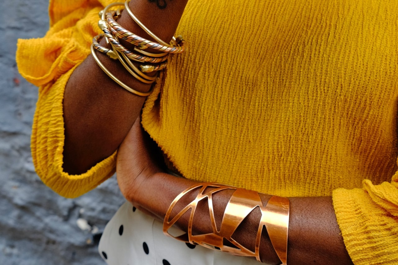 YELLOW GOLD YELLOW GOLD